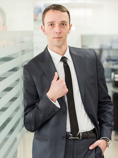 Bogdan Olcean — Vezető ügyvéd, AAA